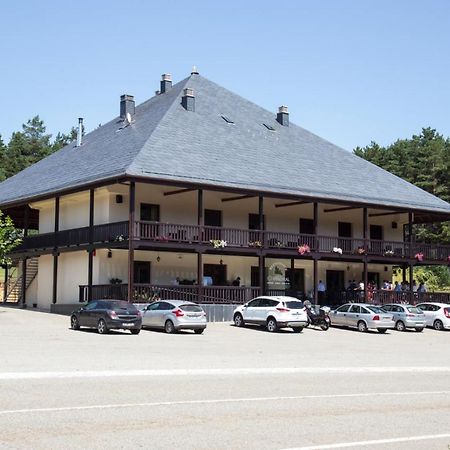 Albergue Piñeiral Fonsagrada A Fonsagrada Exterior foto
